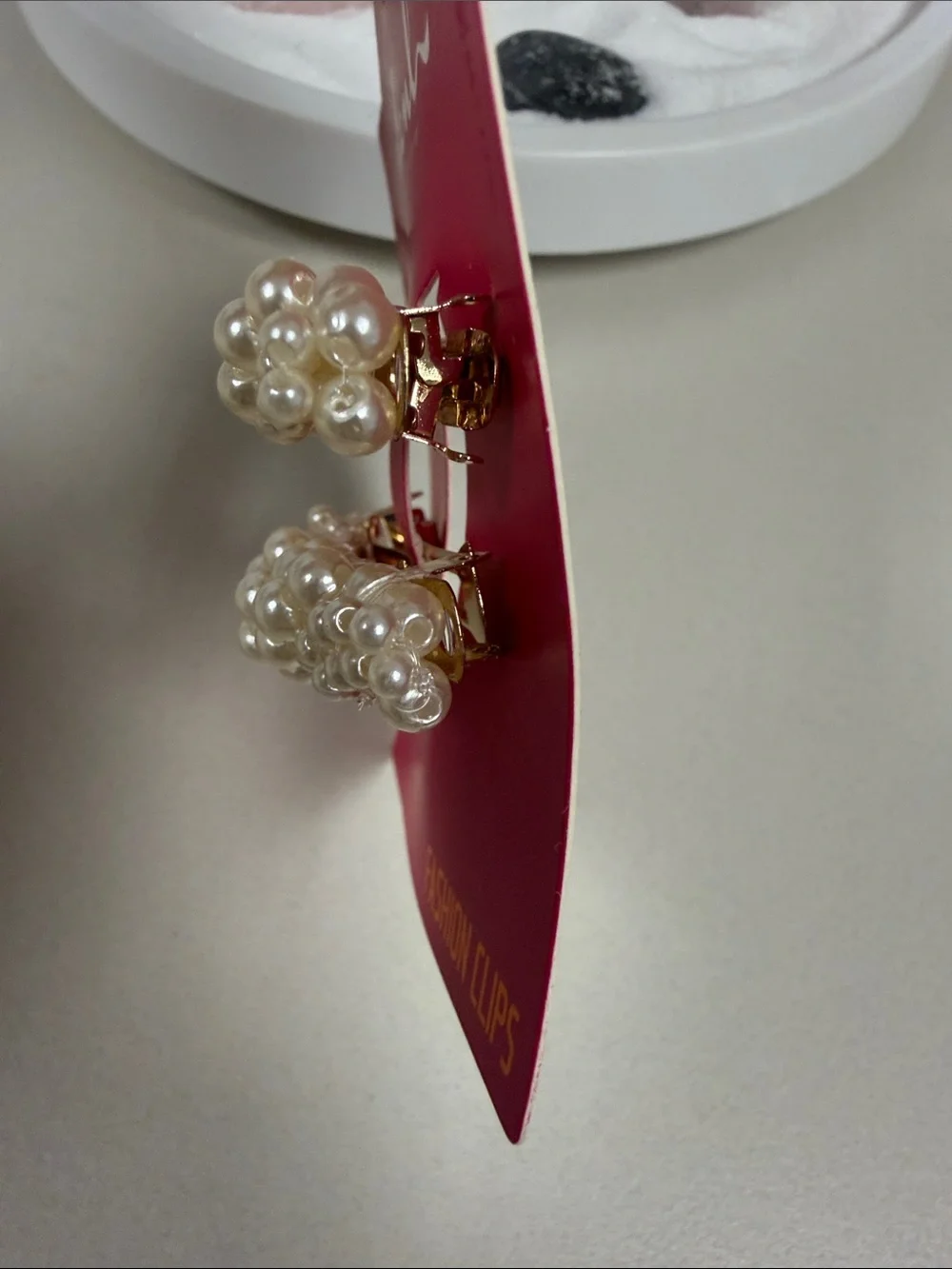 Luxurious Ivory Gold Tone Clustered Faux Pearl Barrettes Automatic Hair Clips